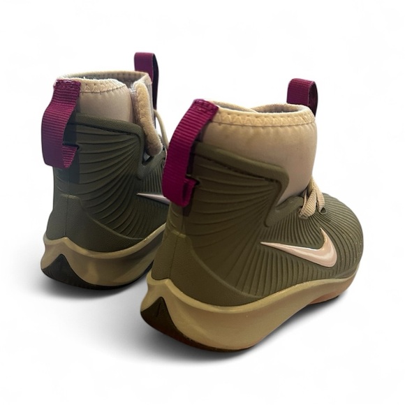 Nike Kids Gray and Purple “All Conditions Play” Shoes size 5C - Picture 2 of 4